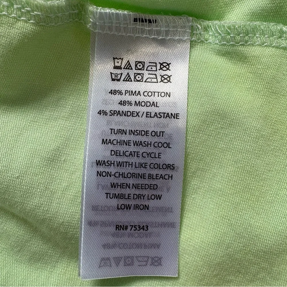 TAHARI Essentials Short Sleeve Top Lime Green T-Shirt Medium - Picture 4 of 6